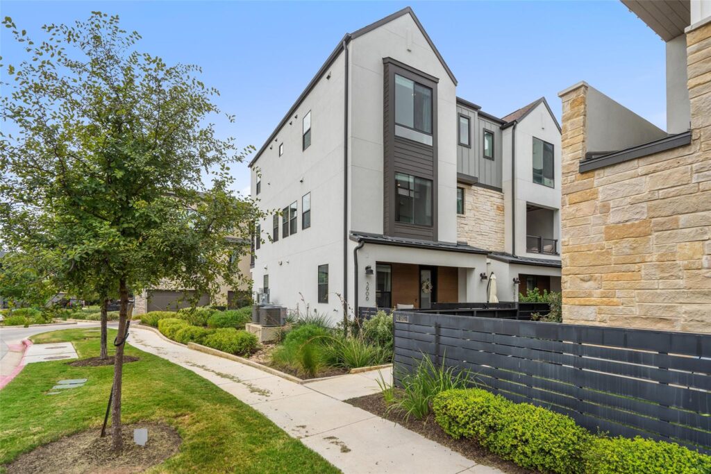 Personalized boutique construction services in Rosedale by Tayton Construction